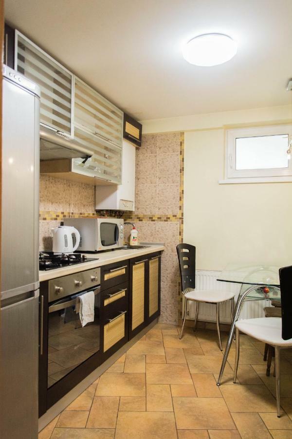 Apartment For Rent On Deribasovskaya Street Odessa Esterno foto
